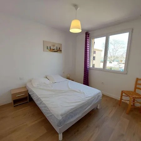 4 Pieces A Plage, Proche De La Mer, Avec Parking Et Equipements Complets - Fr-1-326-799 Apartment *